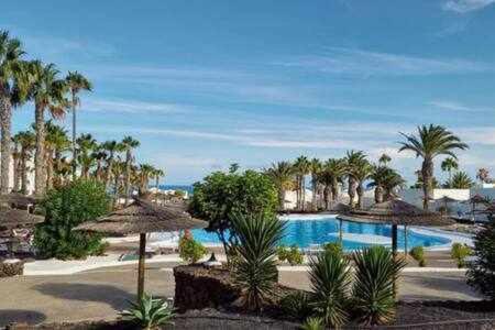 Bonito Apartamento Reformado En Las Coronas Costa Teguise Eksteriør bilde
