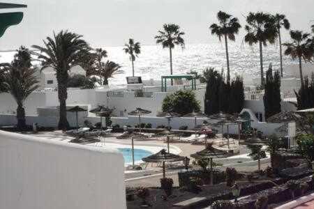 Bonito Apartamento Reformado En Las Coronas Costa Teguise Eksteriør bilde